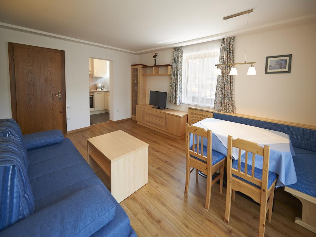 Haus Lanner Apartment Altenmarkt im Pongau Room photo
